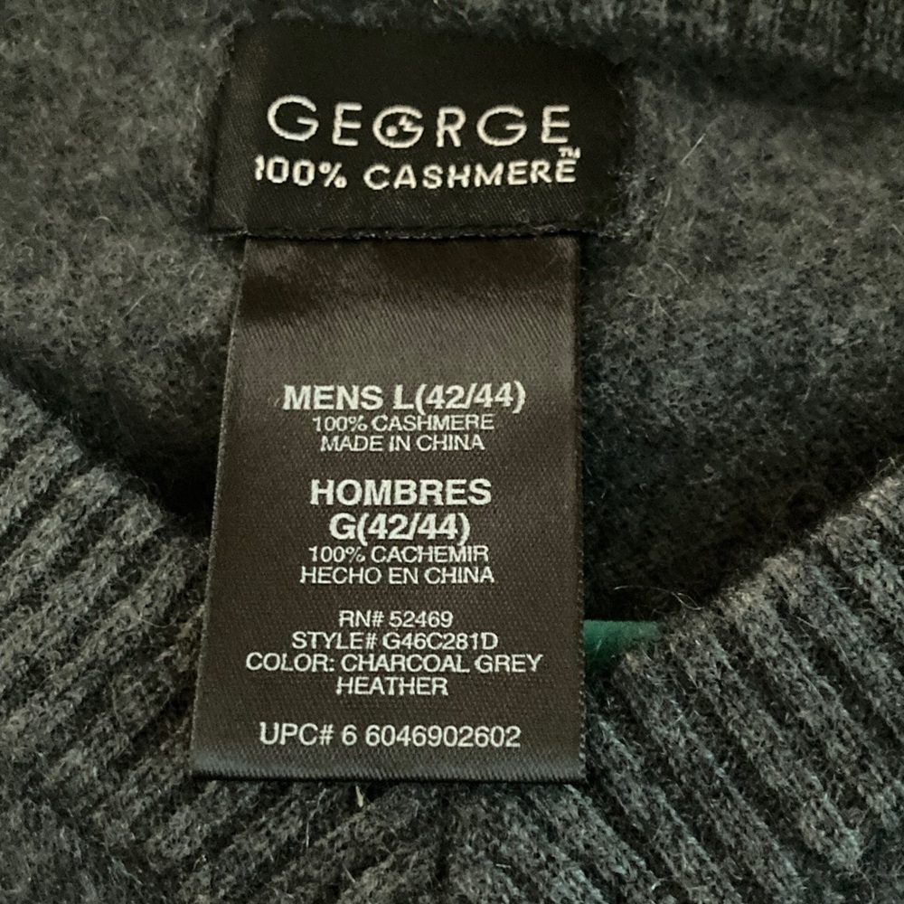 George 100% Cashmere Charcoal Gray Heather V-neck Sweater Men's Large(42/44) EUC - Picture 3 of 3
